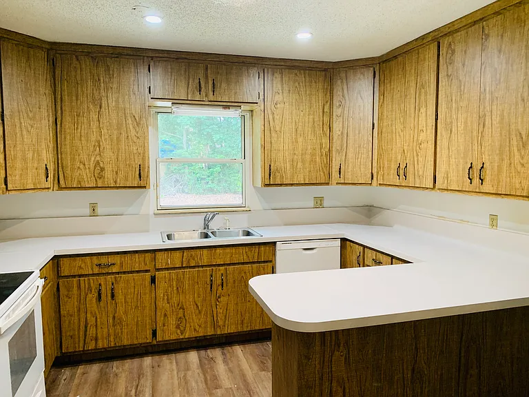 5200 N Apopka Vineland Rd — Photo 5
