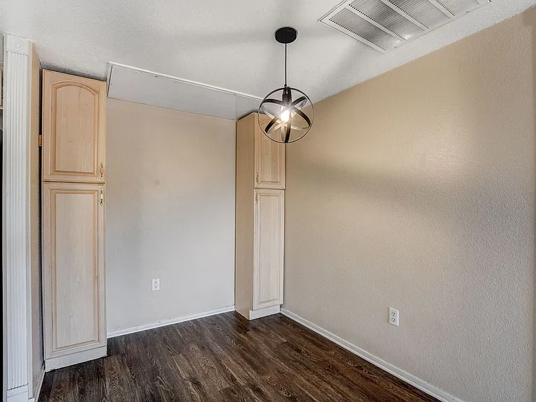 8070 W Russell Rd #1064-11 — Photo 9