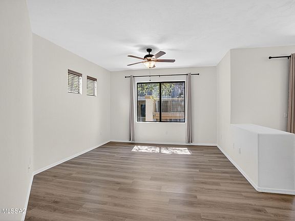 4th image of 2550 E River Rd #Road4204