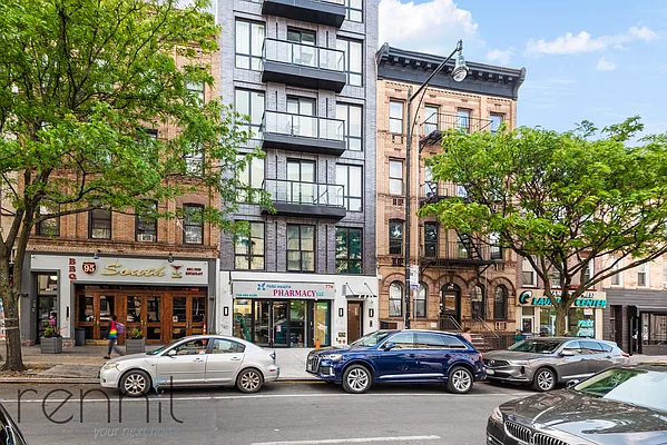 Rented by Rennit Inc. | media 24