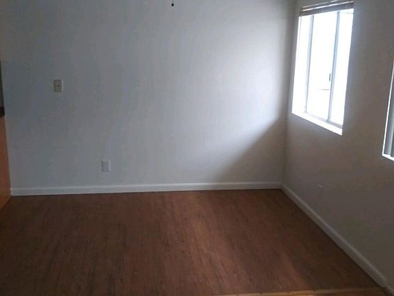 4th image of 6811 10th Ave #3