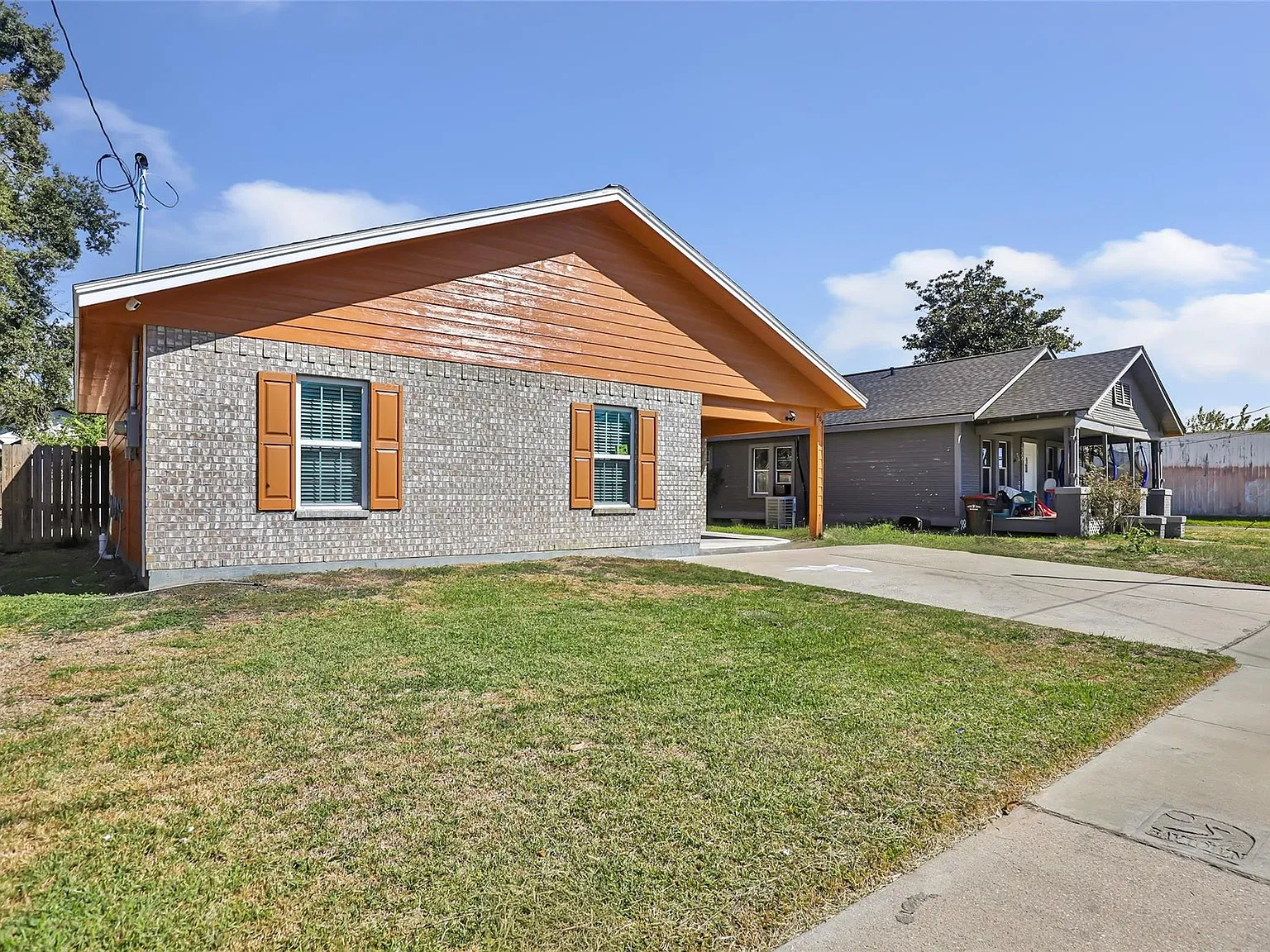 3 bed, 2.0 bath, 1103 sqft, $1,600 — Photo 3