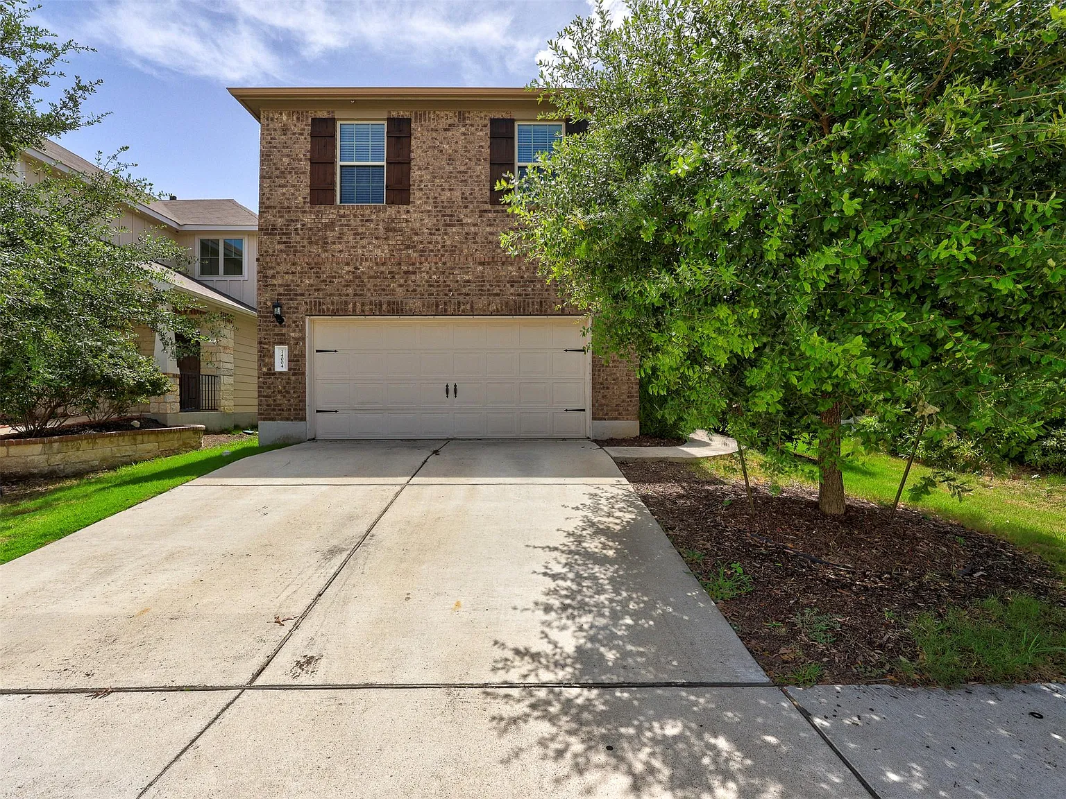 4 bed, 3.0 bath, 2540 sqft, $2,690 — Photo 2
