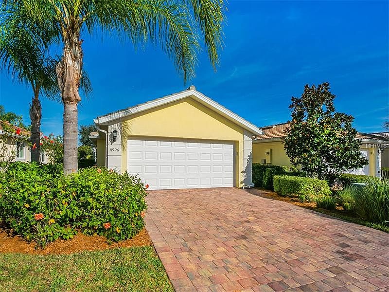 1st image of 5926 Guarino Dr