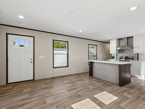 2nd image of 11050 Fancher Rd #92