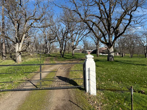 12322 Duggan Rd, Central Pt, OR 97502