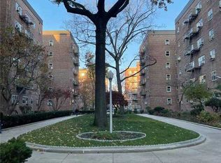 44-69 Kissena Blvd #1K, Flushing, NY 11355