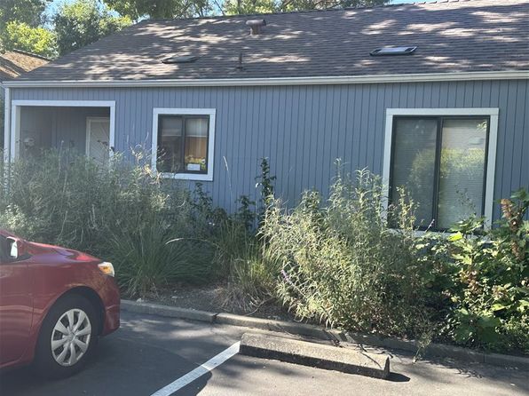 2444 Sycamore Ln APT 3