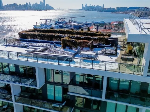 1200 Avenue At Port Imperial #705, Weehawken Twp., NJ 07086