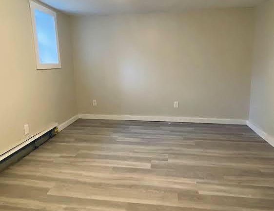 3rd image of 649 Washington Ave #1