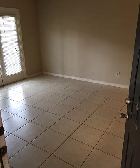 2550 N Alafaya Trl #1105 — Photo 5