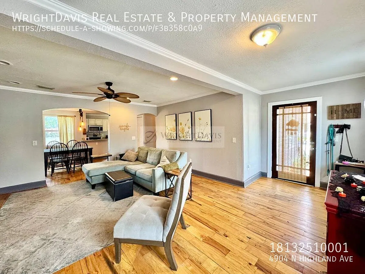 Charming 3/2 Bungalow in Rivercrest — Photo 4
