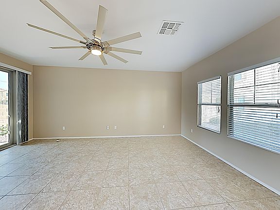 3rd image of 10957 E Palmetto Pointe Trl