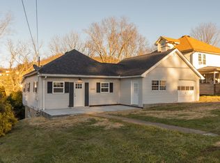 8260 Maple Ave, Clarksburg, WV 26301