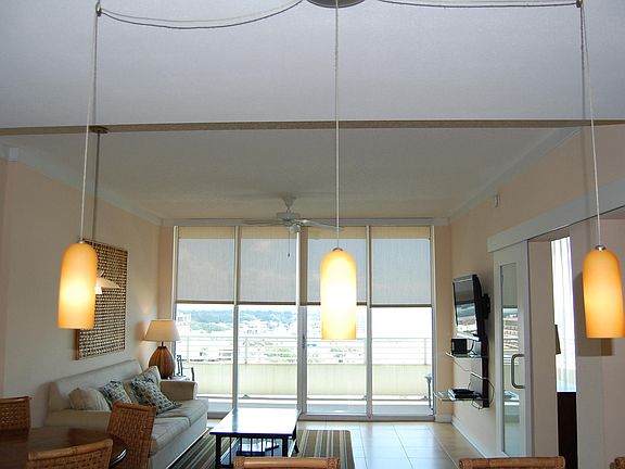 5th image of 2228 Beach Dr