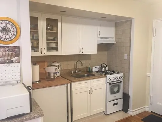 Rented by Winzone Realty Inc | media 3