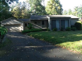 48 Pine Hill Rd, Russell, MA 01071