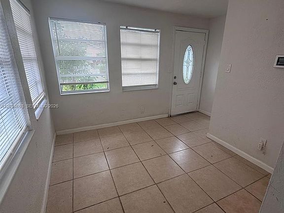 4th image of 2837 NW 9th Ct