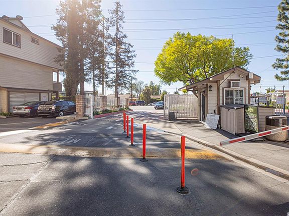 5th image of 11150 Glenoaks Blvd Unit 179
