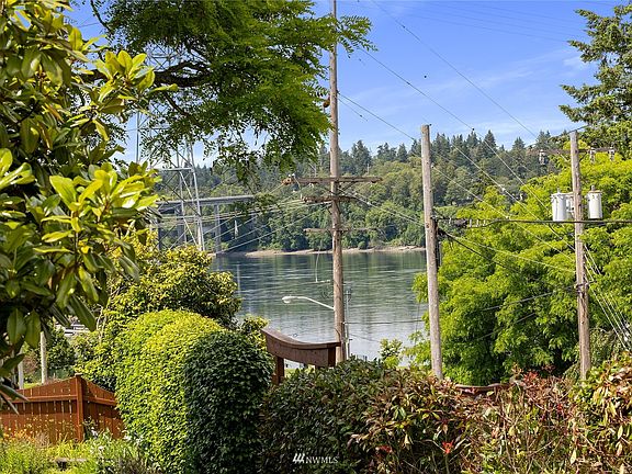 Evergreen Park is practically in your backyard!