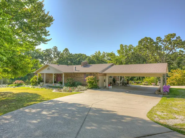 160 Howard Bush Drive, Neosho, MO 64850