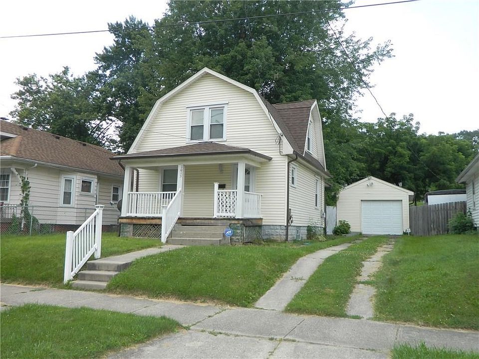 WELCOME TO 1015 BURT STREET