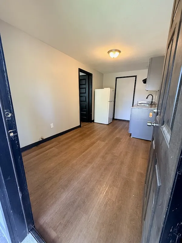 2308 Harlem - 2A — Photo 3