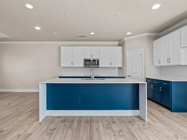 4417 Gennaro St, Dallas, TX 75204