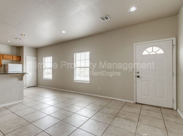 14625 Gilbert St #B, Choctaw, OK 73020
