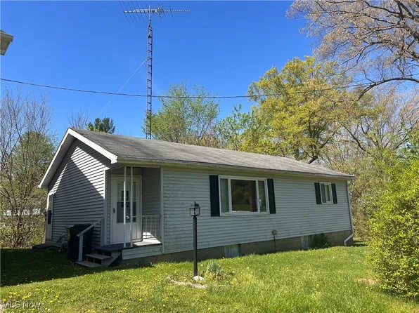 28838 Norris Rd, Tippecanoe, OH 44699