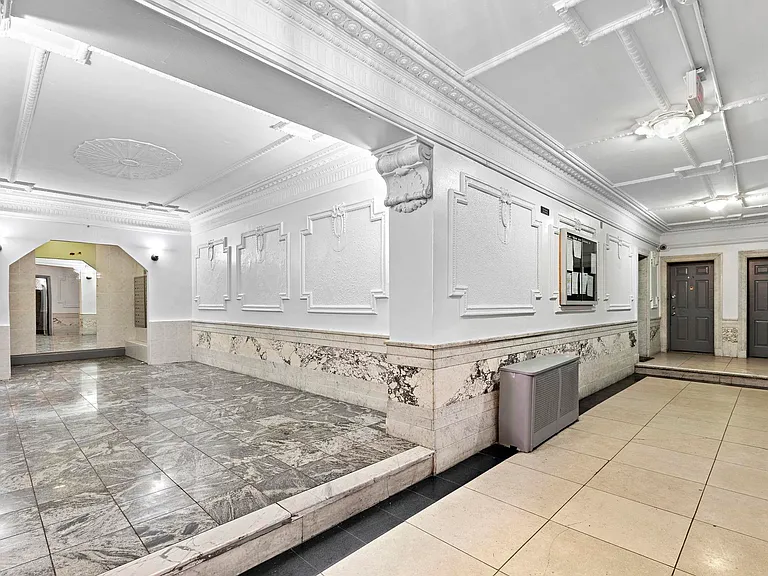 275 Harrison Ave #B4 — Photo 2