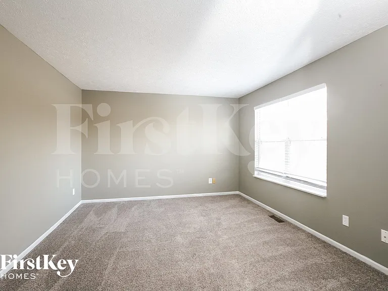 11142 Baycreek Dr — Photo 9