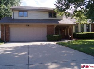 21295 Harney St, Elkhorn, NE 68022