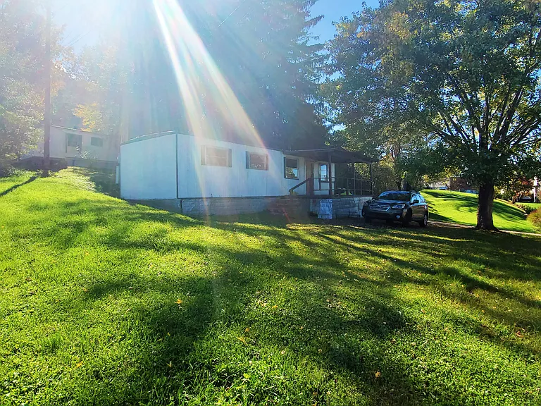 151 Glam Ct #3 — Photo 9