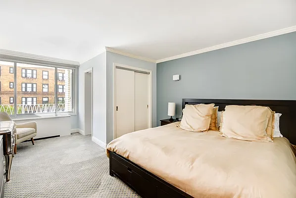 Sold by Compass | media 20