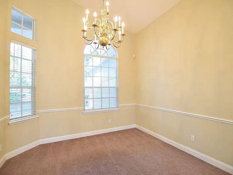 5313 Lake Bluff Ter — Photo 13