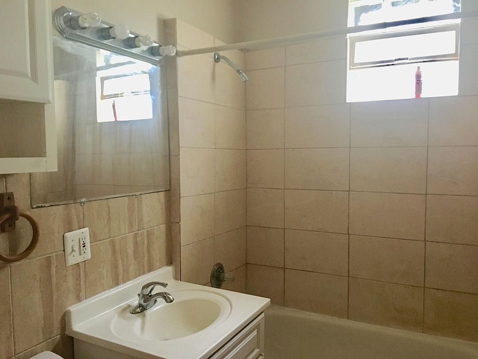 2nd image of 8539 S Marquette Ave #2