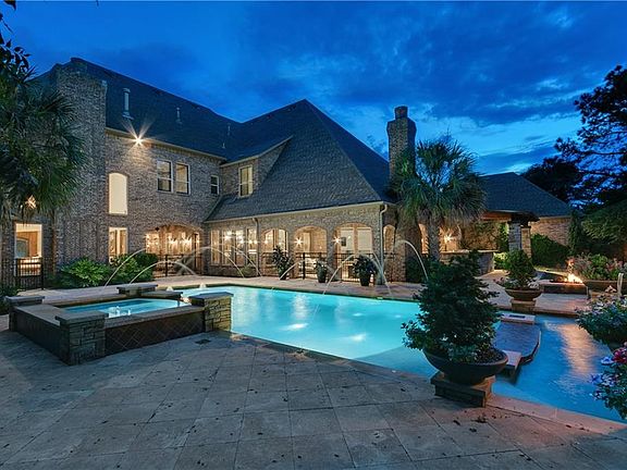 2nd image of 1610 Enclave Ct