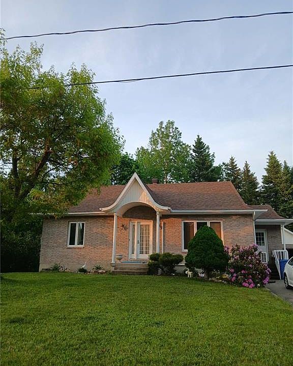 1st image of 1017 Misho St