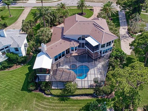 4th image of 2035 N Pointe Alexis Dr