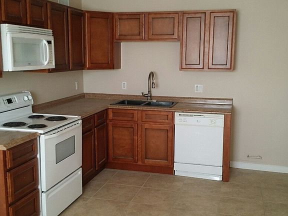 3rd image of 2809 W Monterosa St