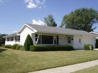 739 Lee Ave, BRILLION, WI 54110