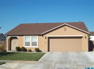 4422 W Elkhorn Ave, Visalia, CA 93277