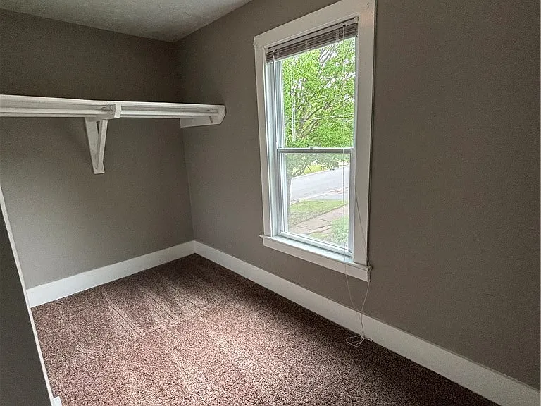 301 N Clinton St — Photo 12