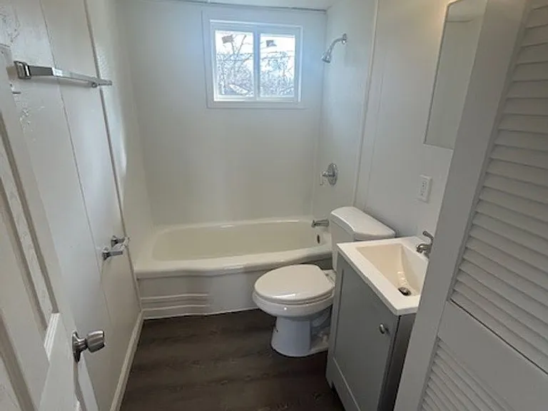 222 Saint John Dr — Photo 6