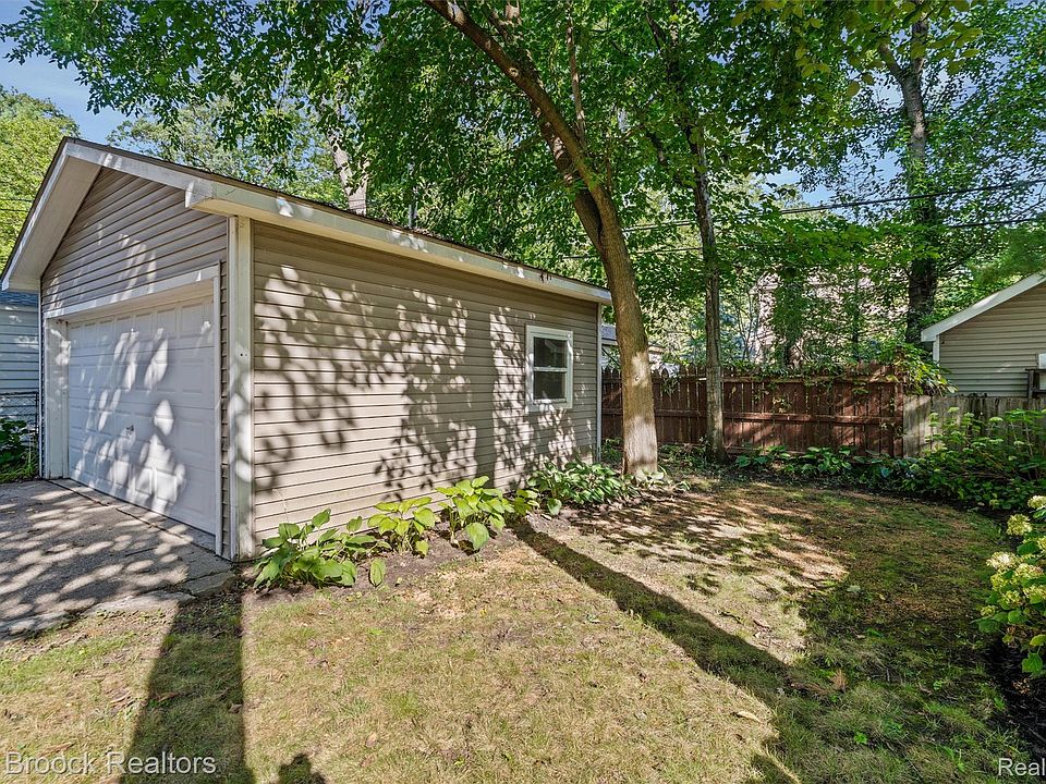 25 Wellesley Dr, photo 30