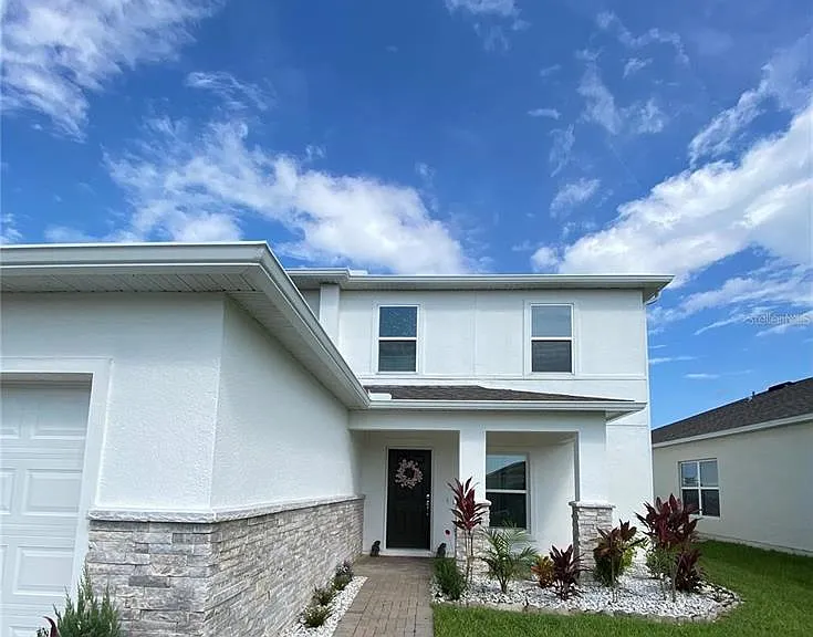 247 Sparrow Hawk Dr — Photo 2