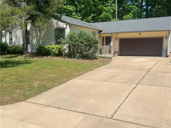 7 Friedman Pl, Newport News, VA 23608