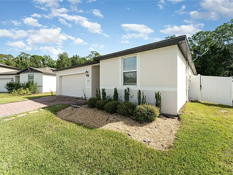 573 Vista Villages Blvd — Photo 4
