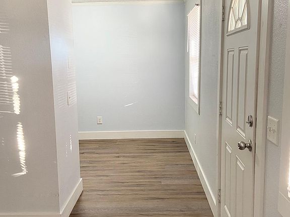 5th image of 801 Park St
